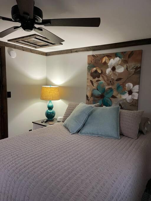 The Cozy Nest Villa เมานท์แอรี ภายนอก รูปภาพ